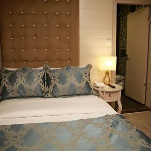 Hotel Pelican House